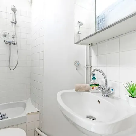 Apartment Petit Cosy A Saint-germain-des-pres Et Jardin Du Luxembourg *